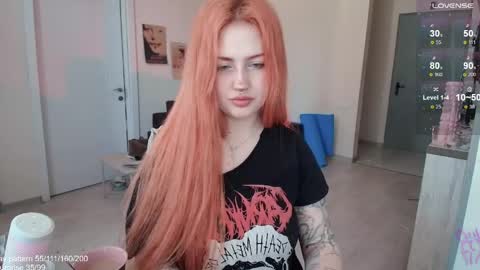 traumfrau Kira angel face devil eyes I SELL A LOT VIDEO IN GALLERY online show from April 2026 10:51:01 AM