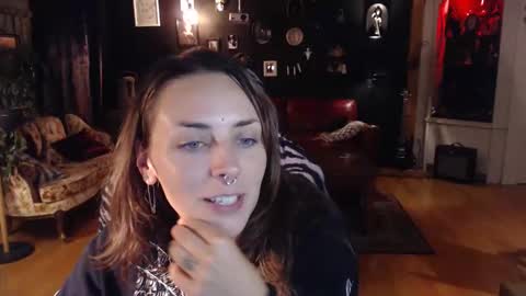 Hezra online show from September 2025 12:25:01 AM