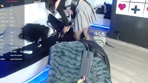 Snapshot of gotthic_met chatting on November 2025 04:43:02 AM Meredith Alessandra online show from November 2025 04:43:02 AM