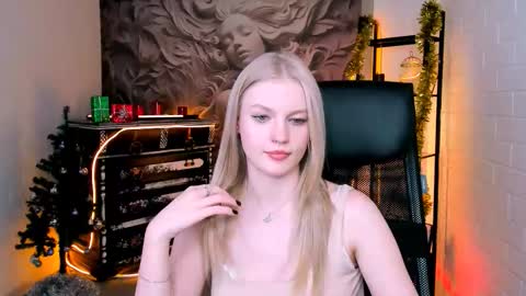 Grace Glamour online show from December 2025 07:53:02 PM