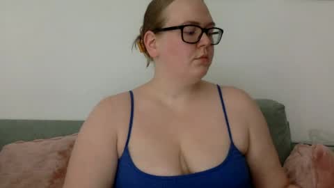 Snapshot of graceloves69 chatting on July 2026 03:27:02 PM Grace Loves online show from July 2026 03:27:02 PM