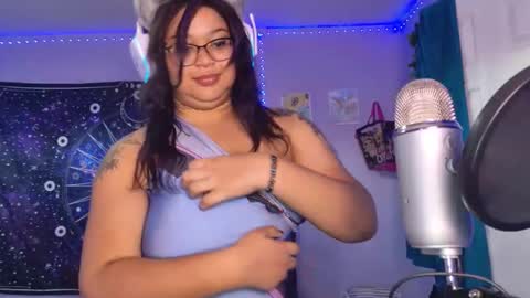 Snapshot of graciafawnn_1 chatting on October 2025 08:43:02 PM SweetGalaxia online show from October 2025 08:43:02 PM