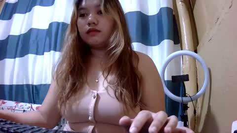 gracias2002 online show from September 2025 10:15:01 AM