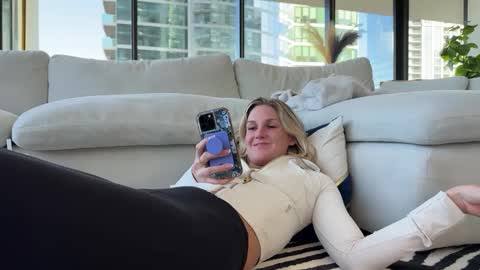 Gracie Mae online show from March 2025 08:53:01 PM