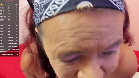 Snapshot of grandmother_milf chatting on January 2025 10:19:01 PM Mi Name is violeta online show from January 2025 10:19:01 PM