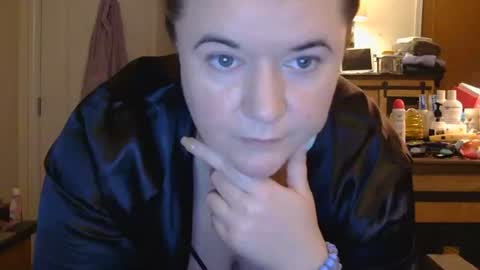 Snapshot of grateful42day chatting on December 2025 04:18:02 AM grateful42day online show from December 2025 04:18:02 AM