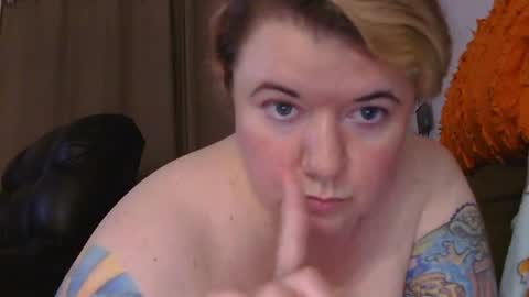 Snapshot of grateful42day chatting on January 2026 05:35:02 AM grateful42day online show from January 2026 05:35:02 AM