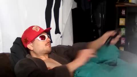 Get US to 1000 you wont be disapointed online show from December 2025 07:29:02 PM