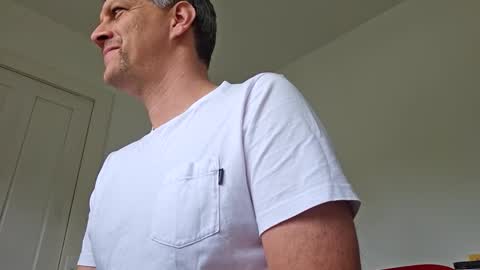 grattitude online show from November 2025 10:52:02 PM