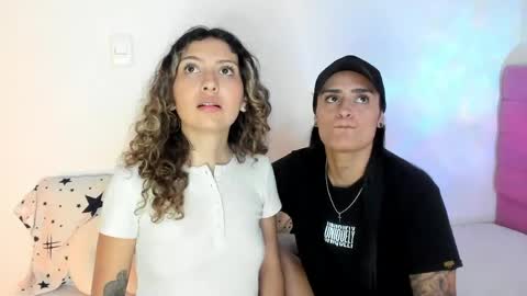 Snapshot of grave_duo chatting on April 2026 06:27:01 AM GRAVE DUO online show from April 2026 06:27:01 AM