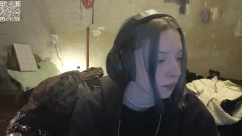 Snapshot of graylovescookies chatting on February 2025 04:05:02 PM graylovescookies online show from February 2025 04:05:02 PM