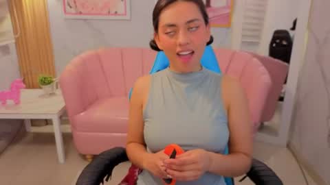 Snapshot of grecia_soler_a chatting on July 2026 01:04:02 PM Grecia online show from July 2026 01:04:02 PM