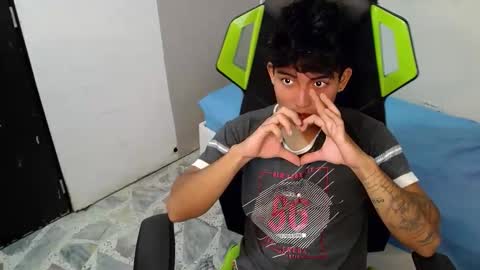 Snapshot of green_xox chatting on November 2025 09:08:01 PM GREEN online show from November 2025 09:08:01 PM