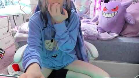 GreenEyedLovexo online show from January 2026 04:11:01 PM