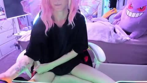 GreenEyedLovexo online show from April 2026 03:12:01 PM