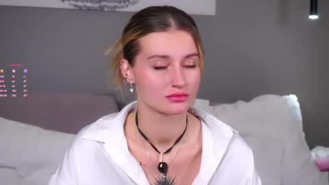 Kelly online show from December 2025 12:36:02 PM