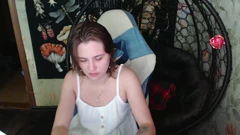 Snapshot of greenwitch9 chatting on June 2026 11:49:02 AM Lina online show from June 2026 11:49:02 AM