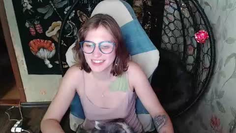 Lina online show from June 2026 03:49:02 PM