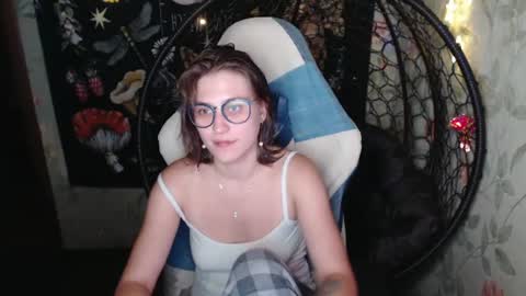 Lina online show from July 2026 12:36:02 PM