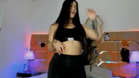 greidy_baker online show from October 2025 04:30:02 PM