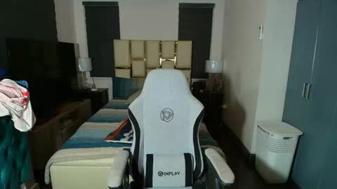 greta_v online show from January 2026 07:45:02 AM