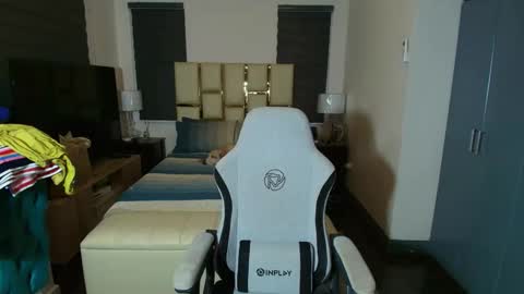 greta_v online show from January 2026 06:51:02 AM