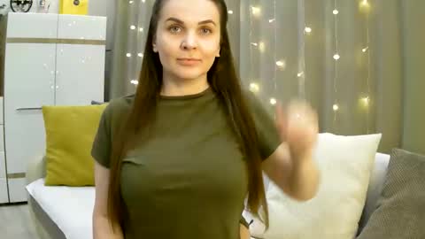 GretaGrant online show from June 2026 10:11:02 PM