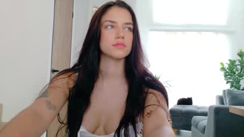 Snapshot of grettabenett_ chatting on May 2026 09:12:01 PM Gretta online show from May 2026 09:12:01 PM
