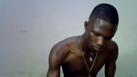 Snapshot of grillzhotz chatting on August 2026 04:42:01 PM grillzhotz online show from August 2026 04:42:01 PM