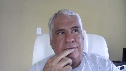 grisa01 online show from February 2026 01:42:01 PM