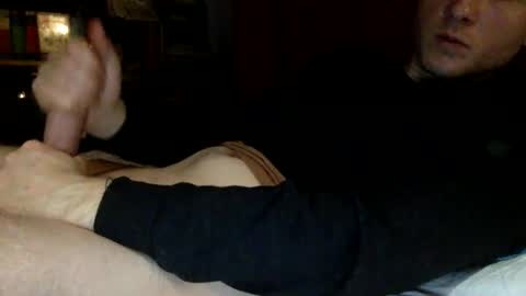 gruendamien online show from February 2026 11:23:02 PM