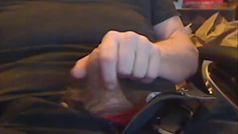 Snapshot of gruhahn chatting on December 2024 05:31:02 AM DankMess online show from December 2024 05:31:02 AM