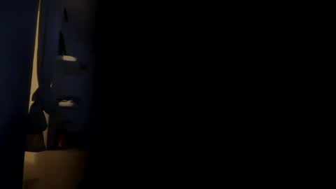 guardiannif_ online show from February 2025 11:58:02 PM