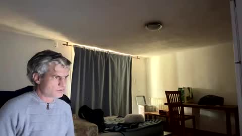 guardiannif_ online show from February 2025 10:40:01 AM