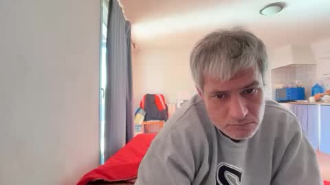 guardiannif_ online show from January 2026 02:22:02 PM