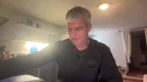 guardiannif_ online show from January 2026 08:07:01 PM