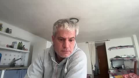 guardiannif_ online show from February 2026 09:25:02 AM