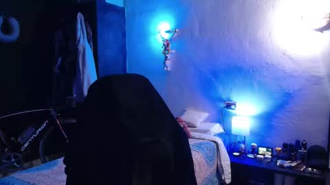 Snapshot of guayaco_ chatting on February 2025 03:09:02 PM Guayaco  online show from February 2025 03:09:02 PM