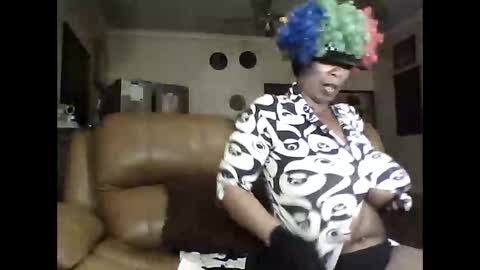 Snapshot of gucci_bx chatting on October 2025 12:11:01 AM gucci-bx online show from October 2025 12:11:01 AM