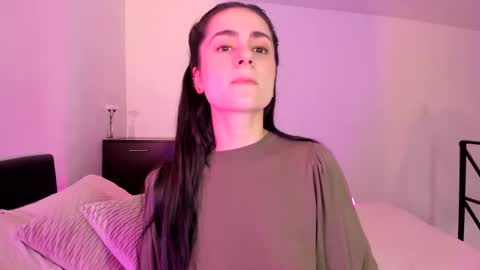 Elena online show from March 2025 05:34:02 PM