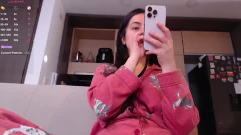 Elena online show from June 2026 04:31:01 PM