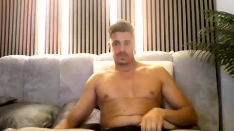 guerillatequilla online show from July 2026 07:12:02 PM