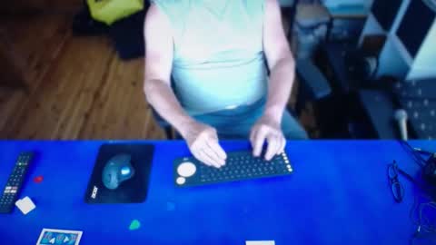 guesswhatigot2 online show from January 2026 07:23:02 AM