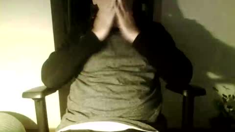 Dislove online show from January 2025 10:22:02 PM