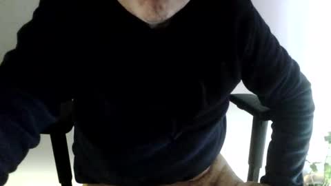 Dislove online show from March 2026 02:14:02 PM