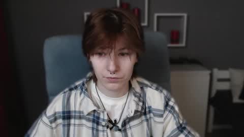 guitarandangell online show from December 2025 08:12:01 AM