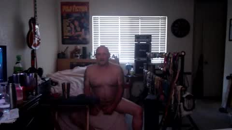 Mario online show from November 2025 07:38:01 PM