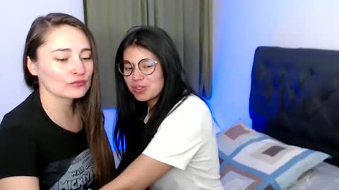 Snapshot of gumball_room chatting on December 2024 09:38:01 PM Vane blonde and Hazell black hair online show from December 2024 09:38:01 PM