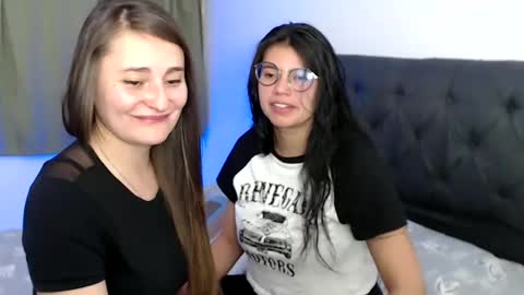 Snapshot of gumball_room chatting on December 2024 09:50:02 PM Vane blonde and Hazell black hair online show from December 2024 09:50:02 PM