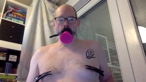 gummicasual online show from February 2025 10:40:02 AM